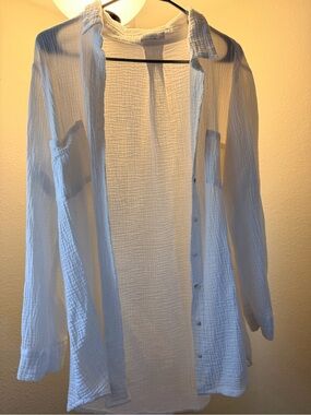 Dreamers White Crinkled Button-Up Blouse by 4Our Dreamers